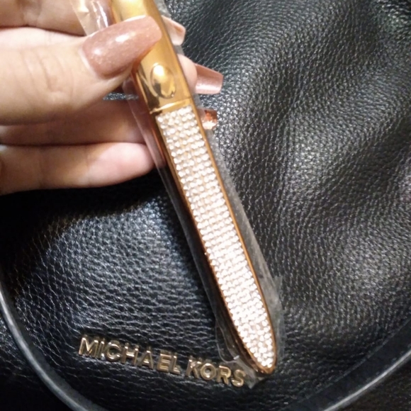 Eyeliner magic - Picture 5 of 6